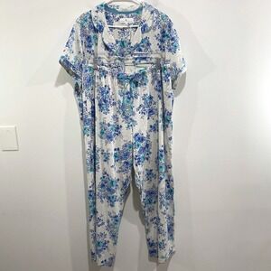 Karen Neuburger Women's 1X Floral Pajama Set Blue White Sleepwear Loungewear